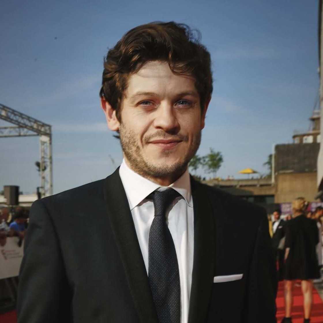 Iwan Rheon net worth Iwan Rheon net worth