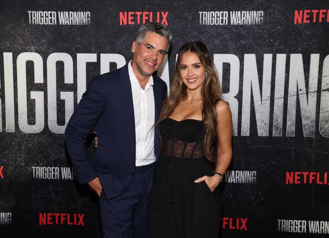 Cash Warren and Jessica Alba in Los Angeles, California. Cash Warren and Jessica Alba in Los Angeles, California.