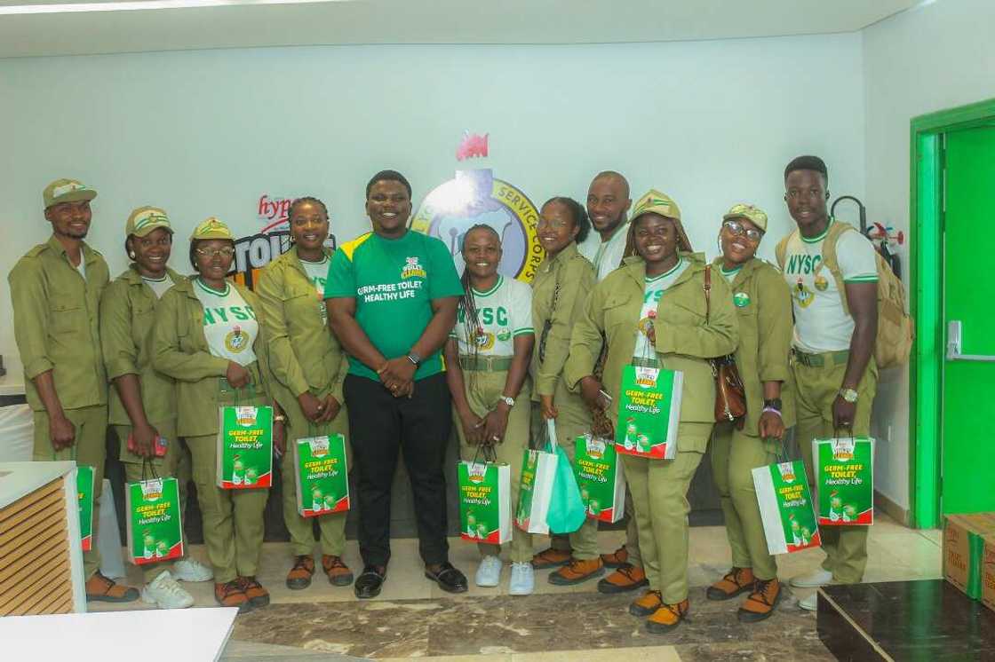 HYPO Toilet Cleaner Rewards NYSC Toilet Rescue Volunteers HYPO Toilet Cleaner Rewards NYSC Toilet Rescue Volunteers