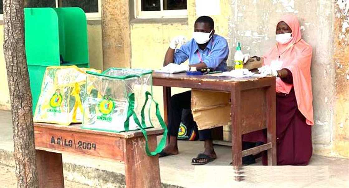 Zabe a Legas Zabe a Legas