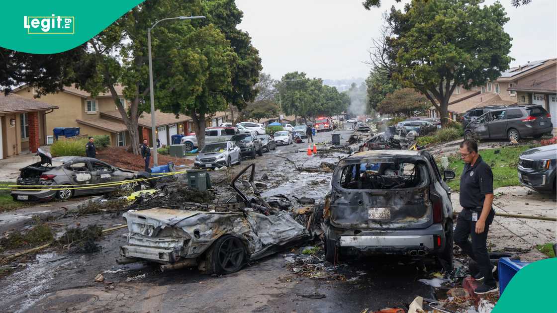 Jirgin sama da ya yi hatsari ya fado a San Diego ya jawo gidaje 15 sun kone