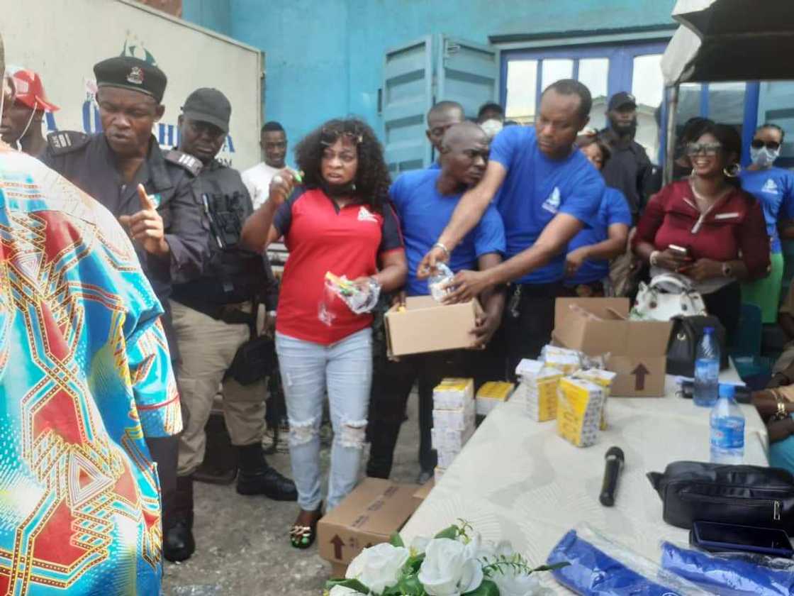Orji gives scholarships to 200 students in Lagos. Orji gives scholarships to 200 students in Lagos.