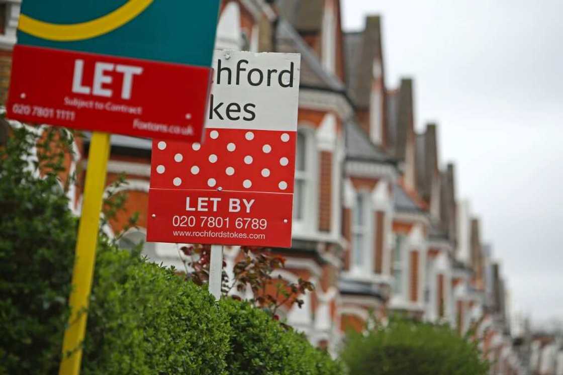 Private rents leapt 6.1 percent in the 12 months to October Private rents leapt 6.1 percent in the 12 months to October