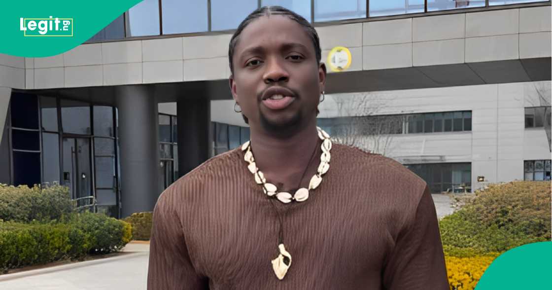 VDM's new response to Lege triggers online reactions. VDM's new response to Lege triggers online reactions.