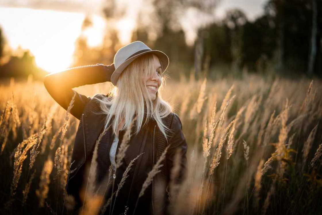 Comment vous entourer d'ondes positives ? 7 idées pour un cycle vertueux Comment vous entourer d'ondes positives ? 7 idées pour un cycle vertueux