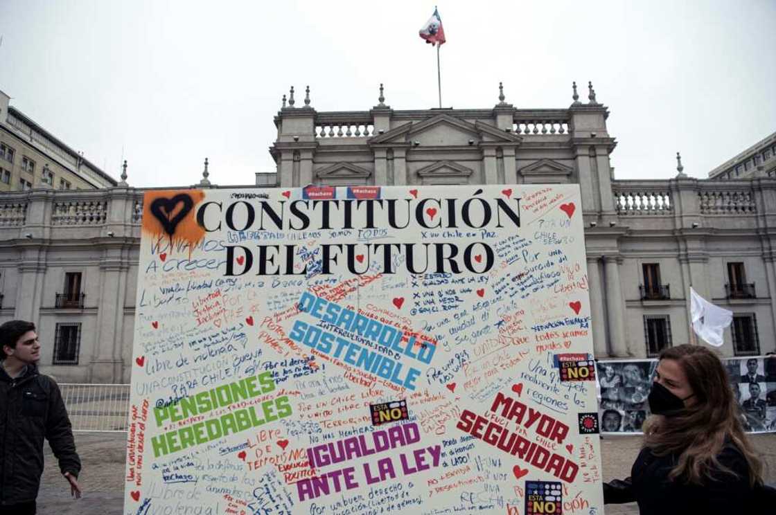 Despite an overwhelming majority of Chileans -- close to four-fifths -- voting previously to rewrite the constitution, opinion polls suggest the new document will be rejected when people vote on September 4, 2022 Despite an overwhelming majority of Chileans -- close to four-fifths -- voting previously to rewrite the constitution, opinion polls suggest the new document will be rejected when people vote on September 4, 2022