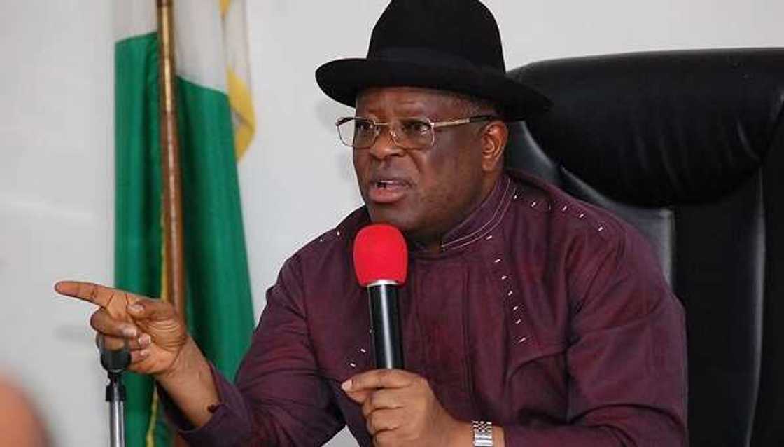 Umahi ga IPOB: Kun yi kadan, ba ku isa hana shugaban kasa ziyartar kudu maos gabas ba Umahi ga IPOB: Kun yi kadan, ba ku isa hana shugaban kasa ziyartar kudu maos gabas ba