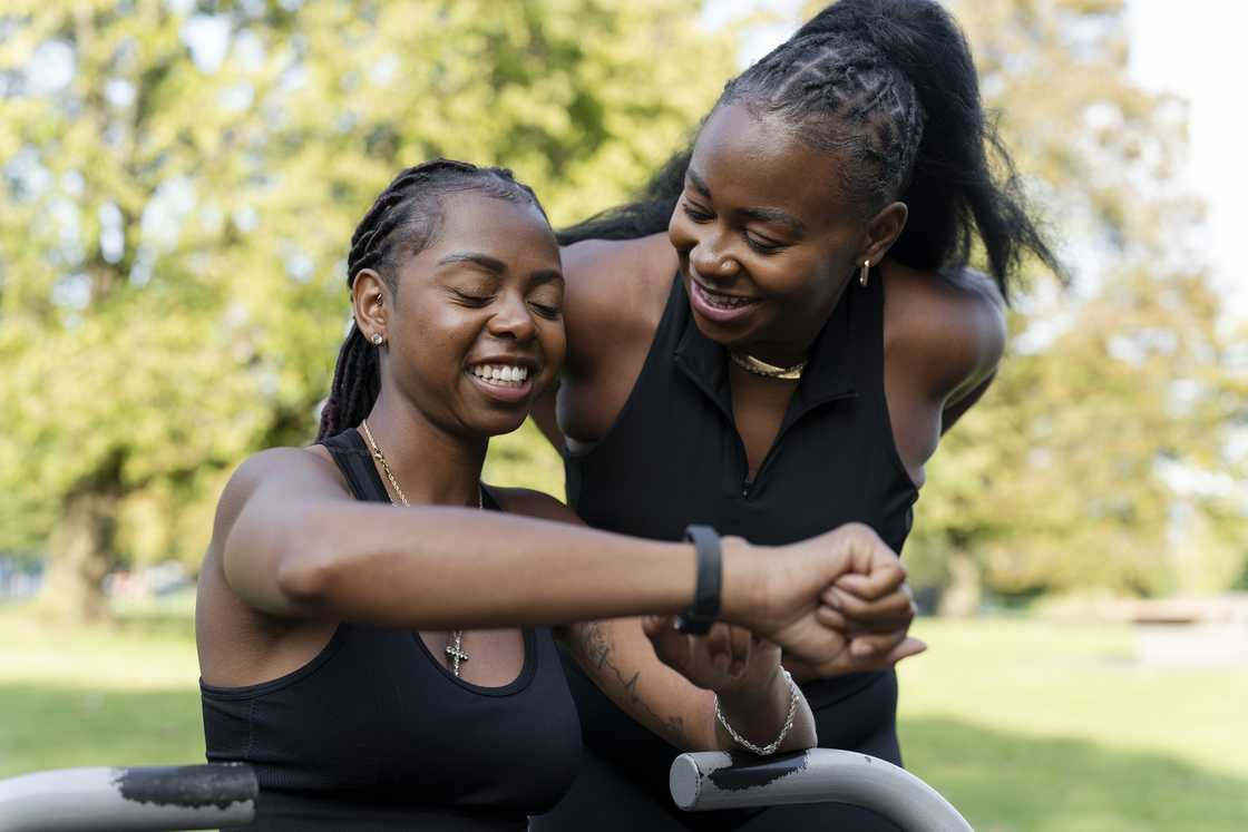 Two ladies working out Two ladies working out
