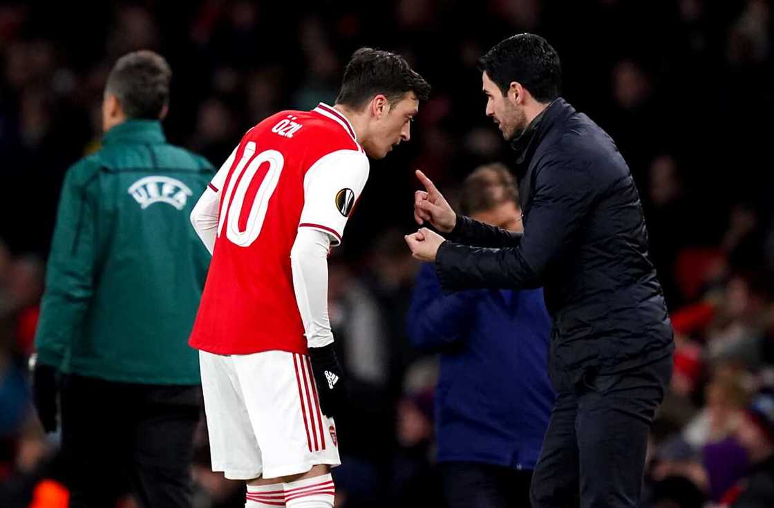 Mikel Arteta replies Wenger over decision to exclude Ozil from Arsenal's Europa League squad Mikel Arteta replies Wenger over decision to exclude Ozil from Arsenal's Europa League squad