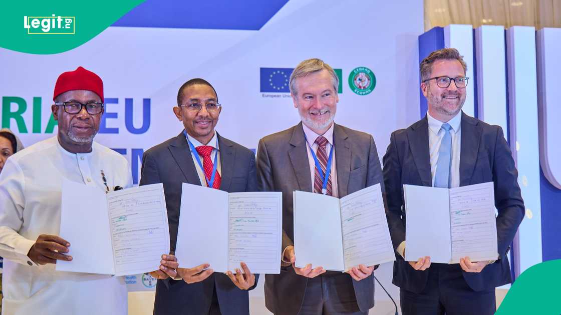 President Bola Tinubu’s administration introduces fresh measures to strengthen local medicine production in Nigeria. President Bola Tinubu’s administration introduces fresh measures to strengthen local medicine production in Nigeria.