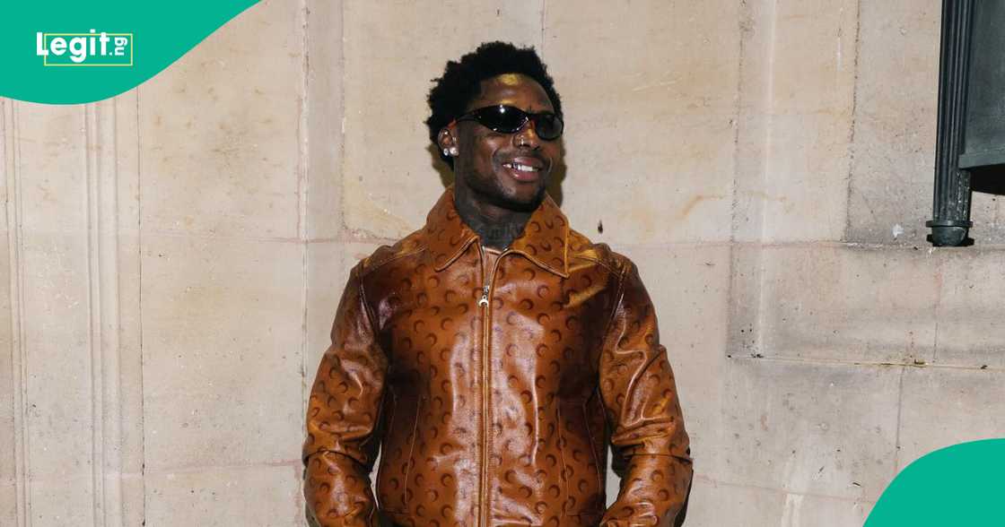 Fans share their take about Asake's father's sister's interview. Fans share their take about Asake's father's sister's interview.