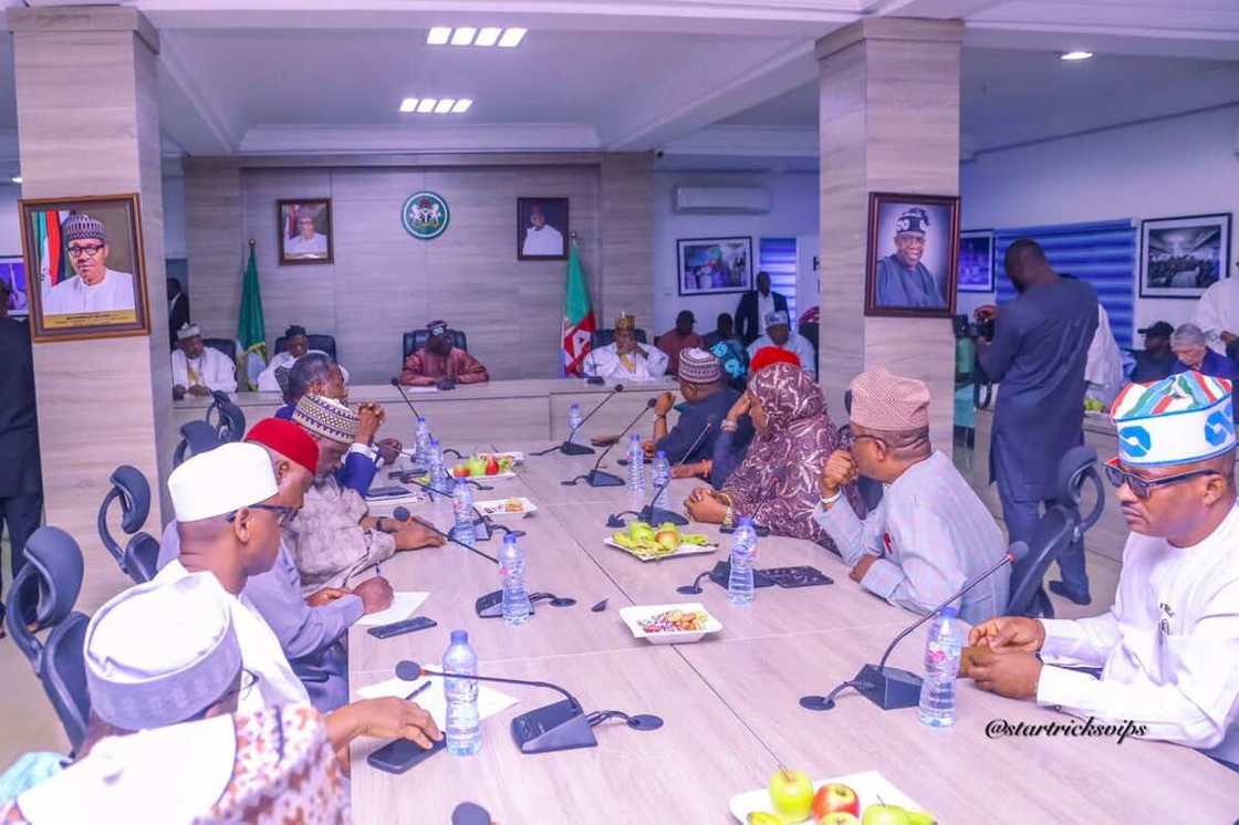 Taron APC a Abuja. Taron APC a Abuja.