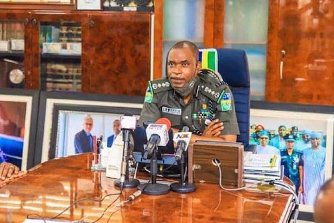 Wata sabuwa: IGP ya buƙaci N248bn domin sayen fetur wa motoci da baburan ƴan sanda Wata sabuwa: IGP ya buƙaci N248bn domin sayen fetur wa motoci da baburan ƴan sanda