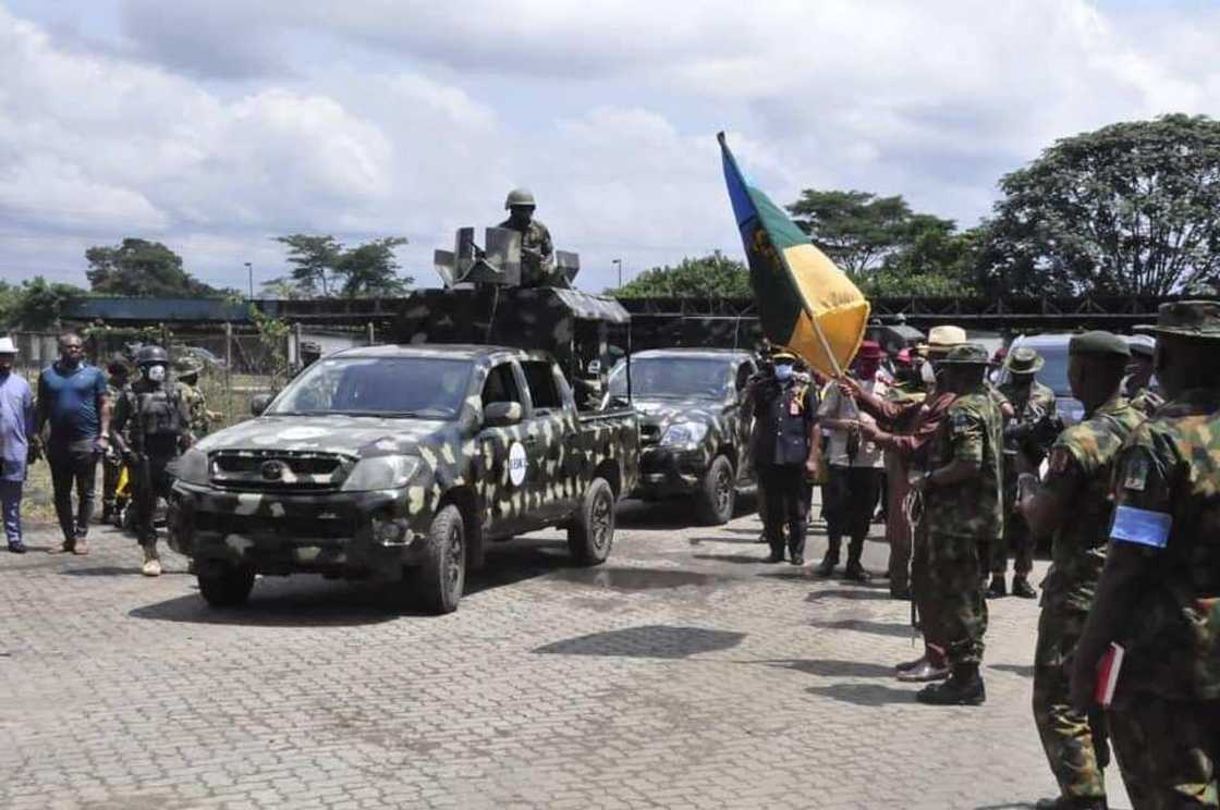 Anambra: Policeman Dies as Army Neutralises 3 Gunmen