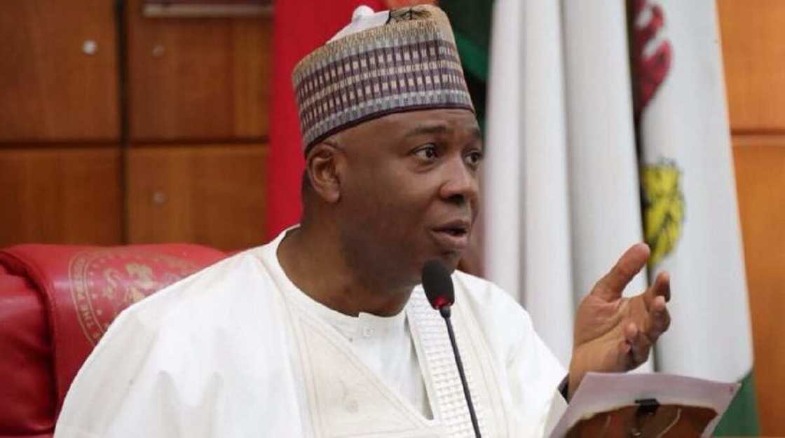 Saraki ya umarci biyan wani hadiminsa N100m duk wata yayin da yake gwamna, Tsohon akawun Kwara Saraki ya umarci biyan wani hadiminsa N100m duk wata yayin da yake gwamna, Tsohon akawun Kwara
