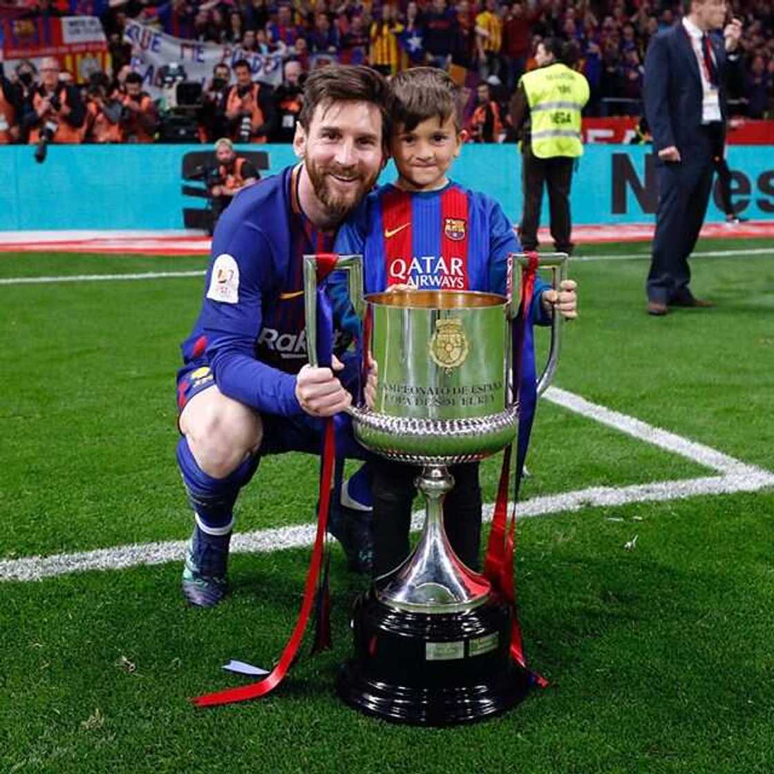 Lionel Messi salary Lionel Messi salary