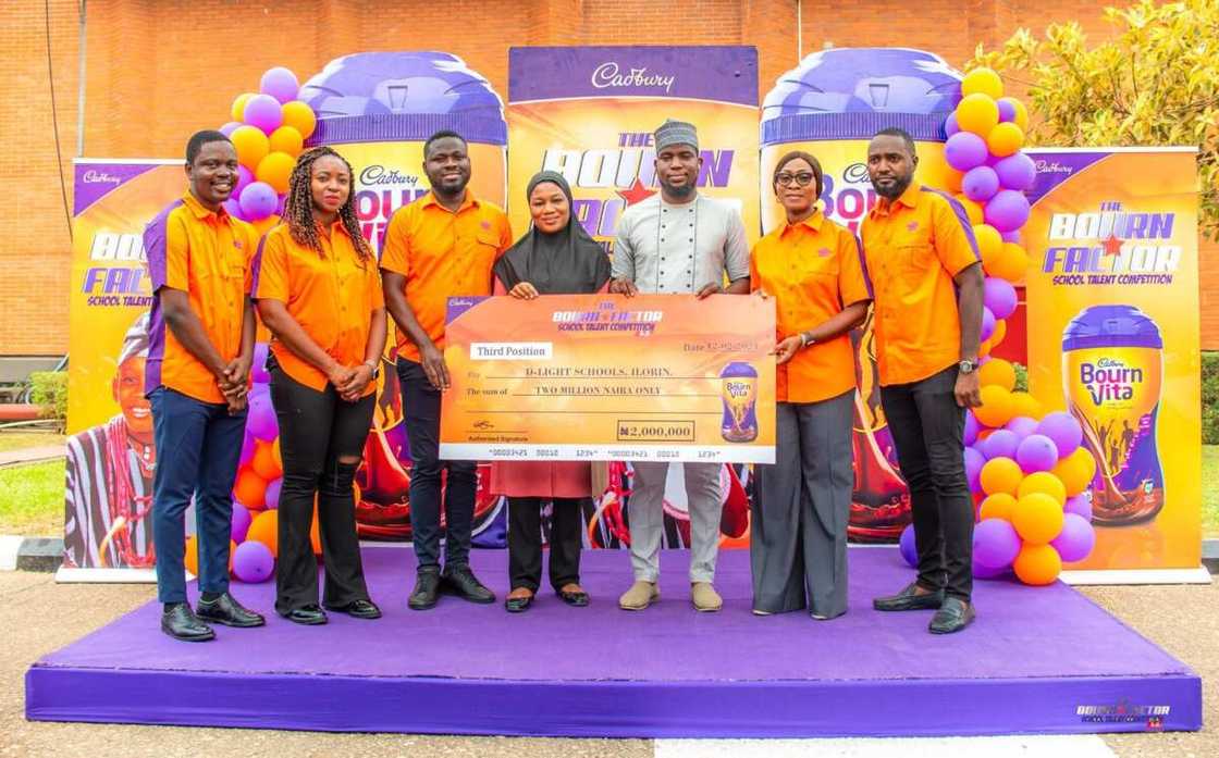 Cadbury Nigeria rewards Bourn Factor Season 5 winners Cadbury Nigeria rewards Bourn Factor Season 5 winners