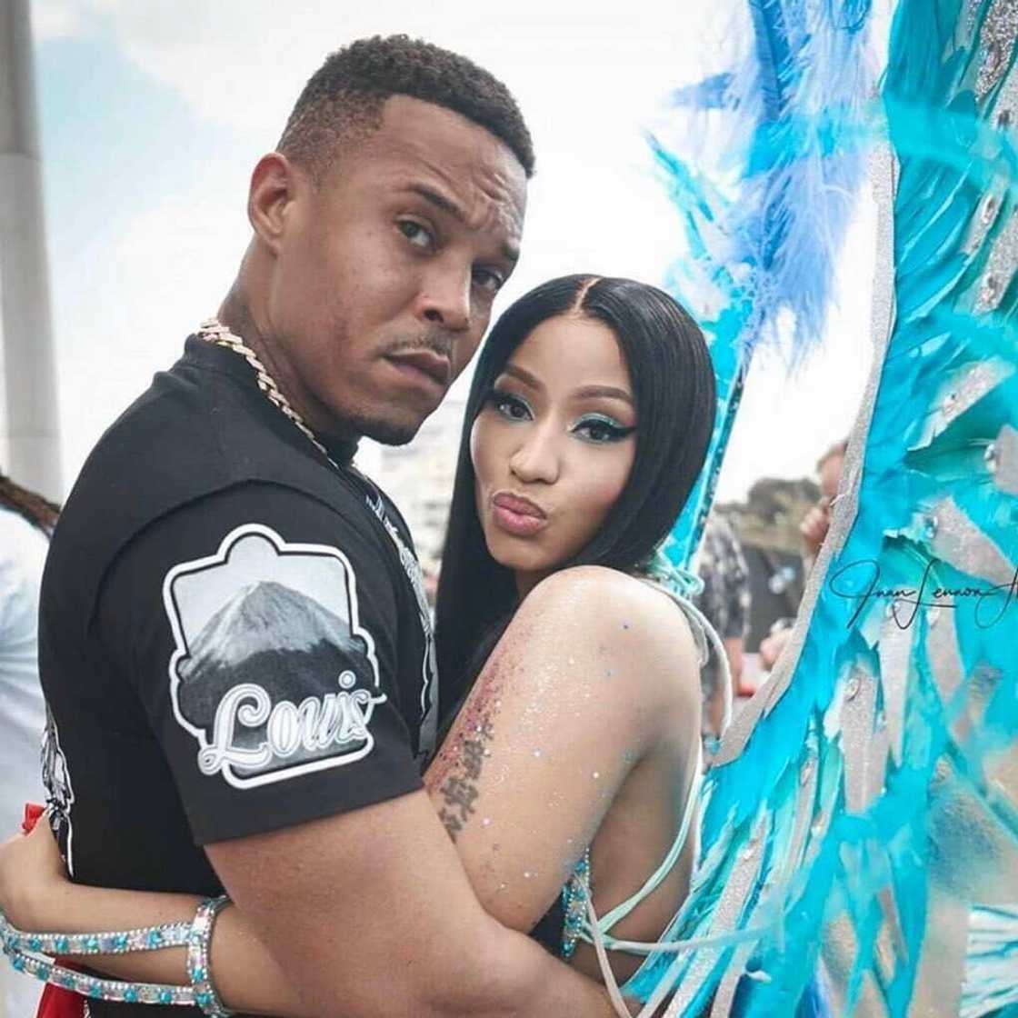 Rapper Nicki Minaj announces pregnancy with lovely baby bump photos Rapper Nicki Minaj announces pregnancy with lovely baby bump photos