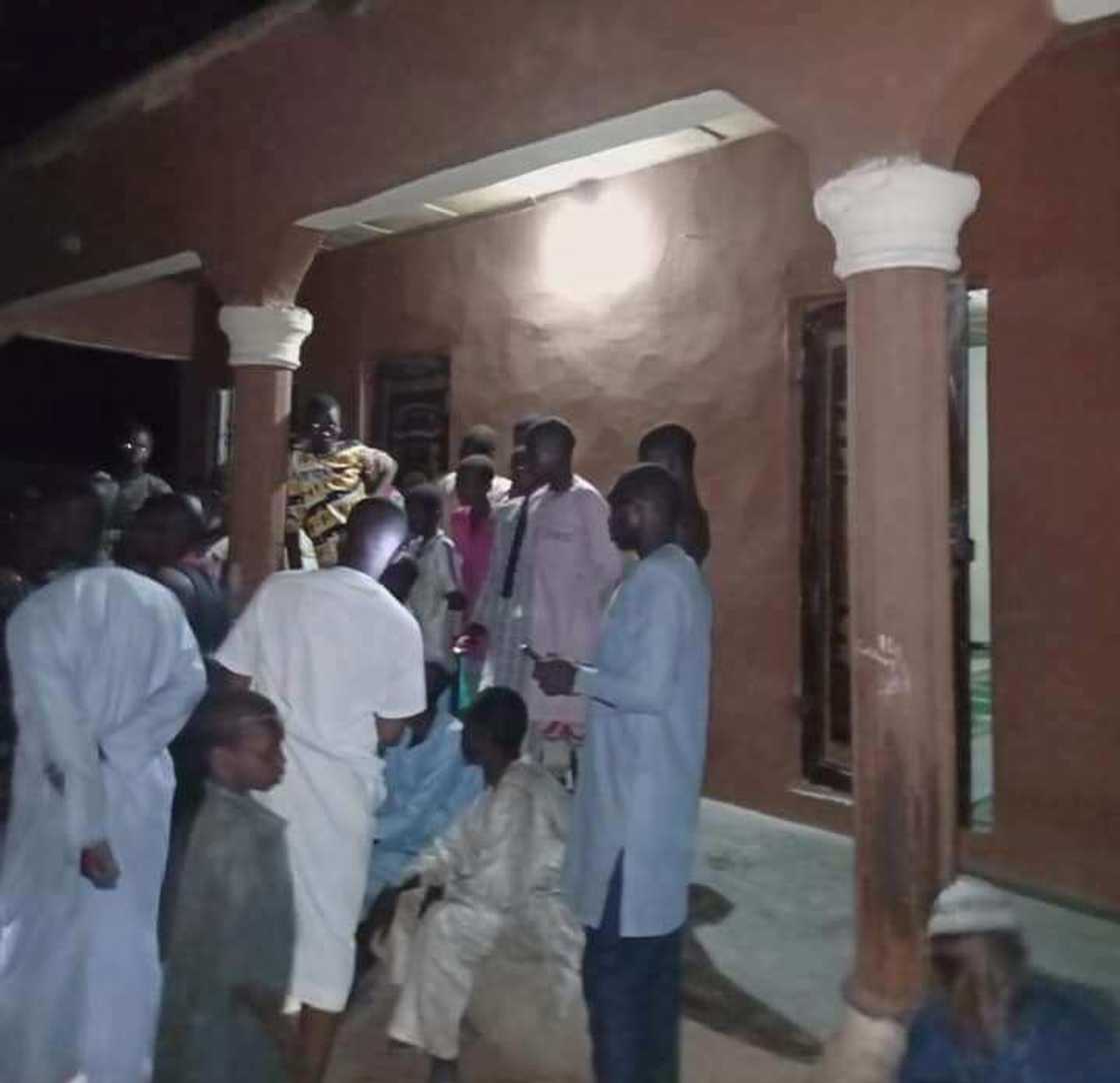 Da dumi-dumi: An yi Garkuwa da Masu Sallar Tahajjud 40 a Jihar Katsina Da dumi-dumi: An yi Garkuwa da Masu Sallar Tahajjud 40 a Jihar Katsina