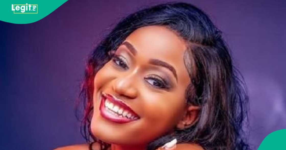 Lady in awe after visiting her cleaner's house.