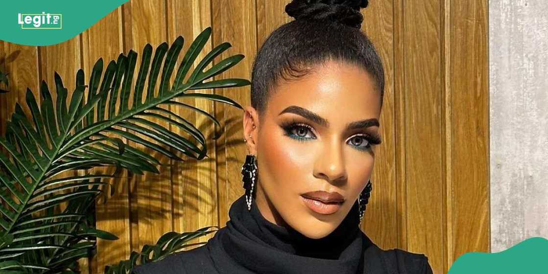 Venita issues advice to young ladies. Venita issues advice to young ladies.