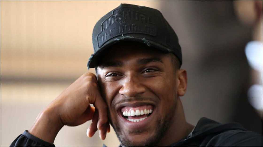 Anthony Joshua vs Kubrat Pulev: Ex-trainer Manny Robles reveals key to beating British boxer Anthony Joshua vs Kubrat Pulev: Ex-trainer Manny Robles reveals key to beating British boxer