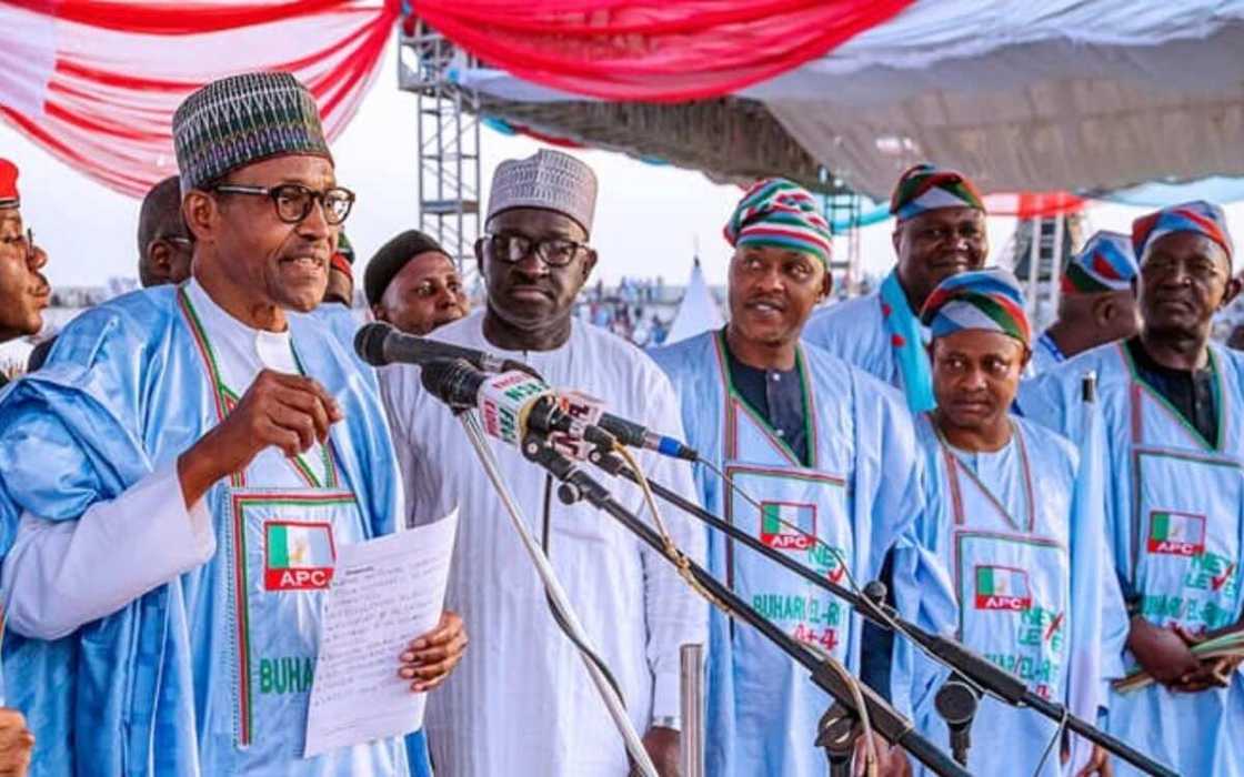 Shugaban kasa Buhari ya dauki matakin kawo karshen rikicin Oshiomhole a APC