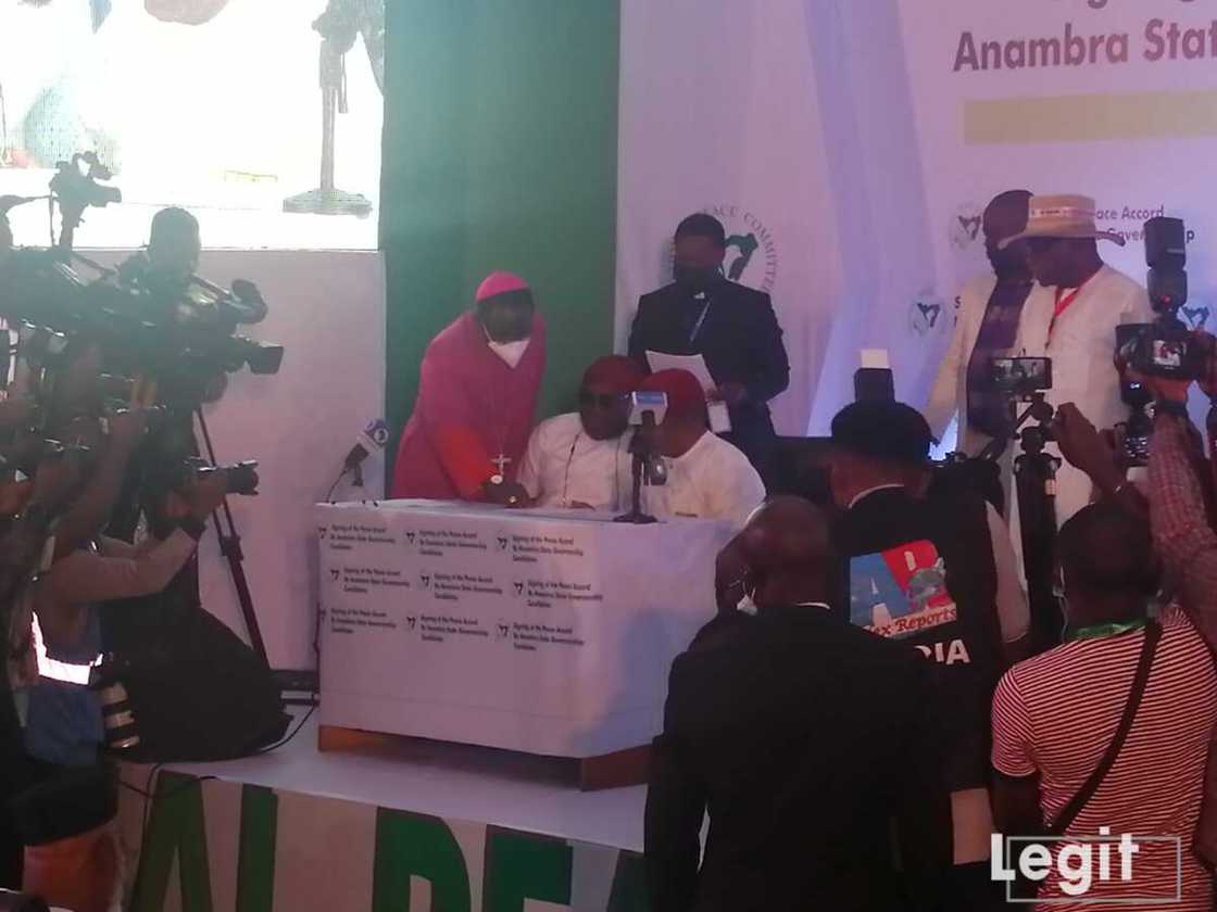 Anambra Governorship Election Candidates Unite to Sign Peace Accord in Awka Anambra Governorship Election Candidates Unite to Sign Peace Accord in Awka