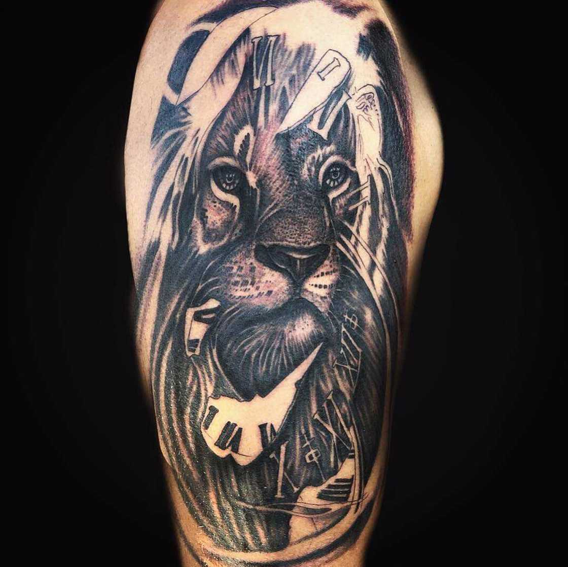 arm tattoos for men arm tattoos for men