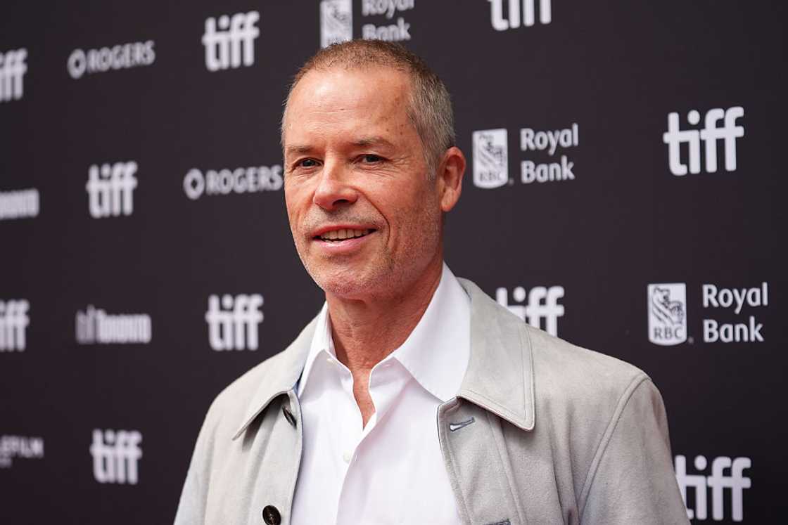 Guy Pearce at the Prince of Wales Theatre Guy Pearce at the Prince of Wales Theatre