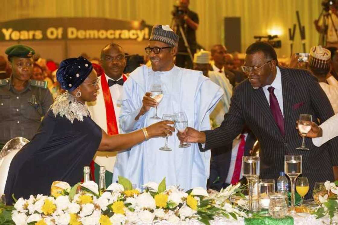 Labari cikin hotuna: Shugaba Buhari da Shugabannin kasashe jiya a Abuja Labari cikin hotuna: Shugaba Buhari da Shugabannin kasashe jiya a Abuja