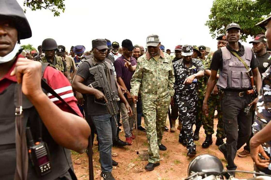 Gwamna Neja, Abubakar Sani Bello