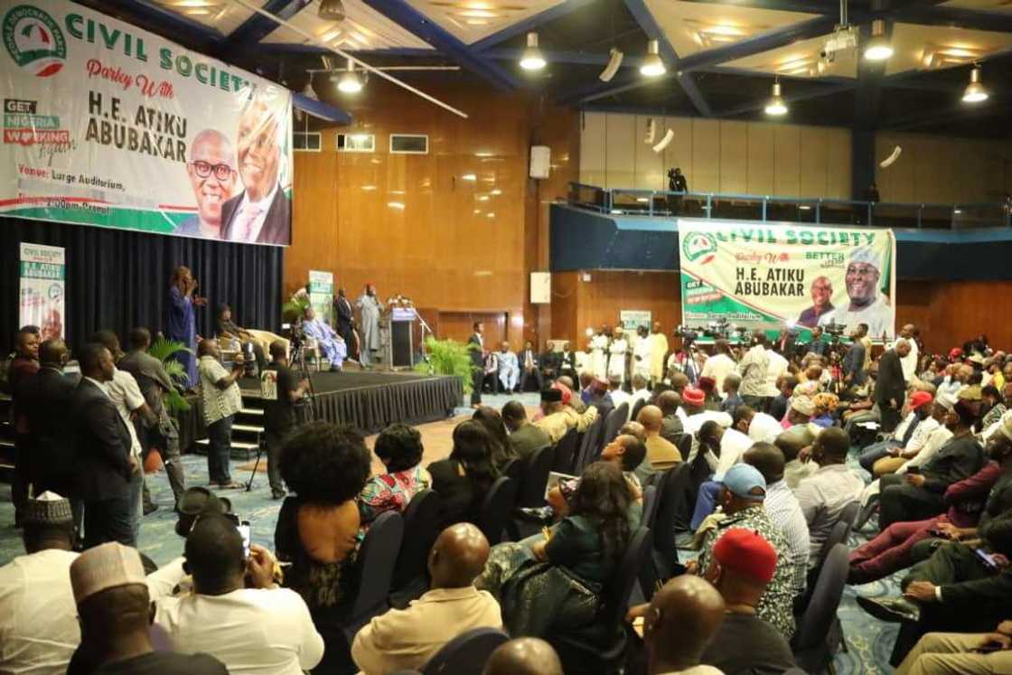 Atiku, Obi sun gana da kungiyoyin jama’a, sun amince da hada kai don damokradiyya Atiku, Obi sun gana da kungiyoyin jama’a, sun amince da hada kai don damokradiyya