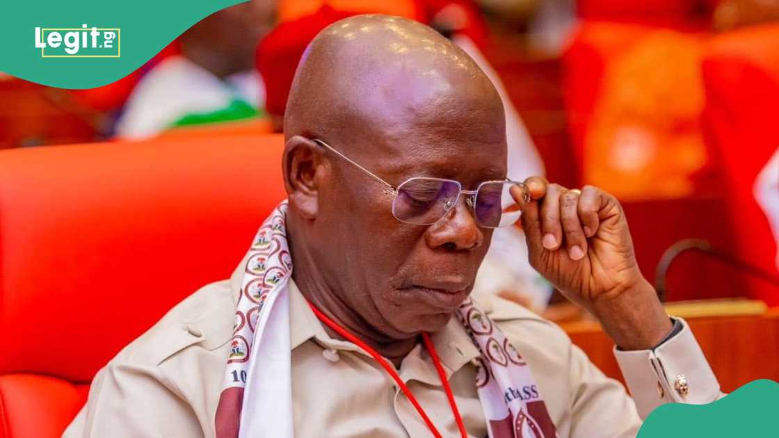 Adams Oshiomhole, the former national chairman of the APC, has won his polling unit with a landslide result for the Monday Okpebholo in the ongoing Edo governorship election