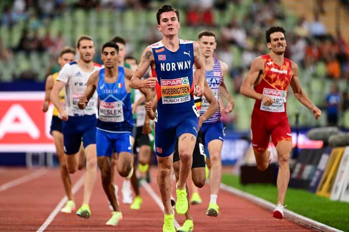 Norway's Jakob Ingebrigtsen (C)