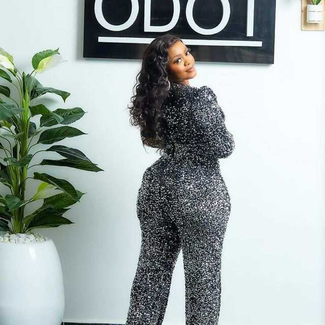 Nigeria actress Nigeria actress