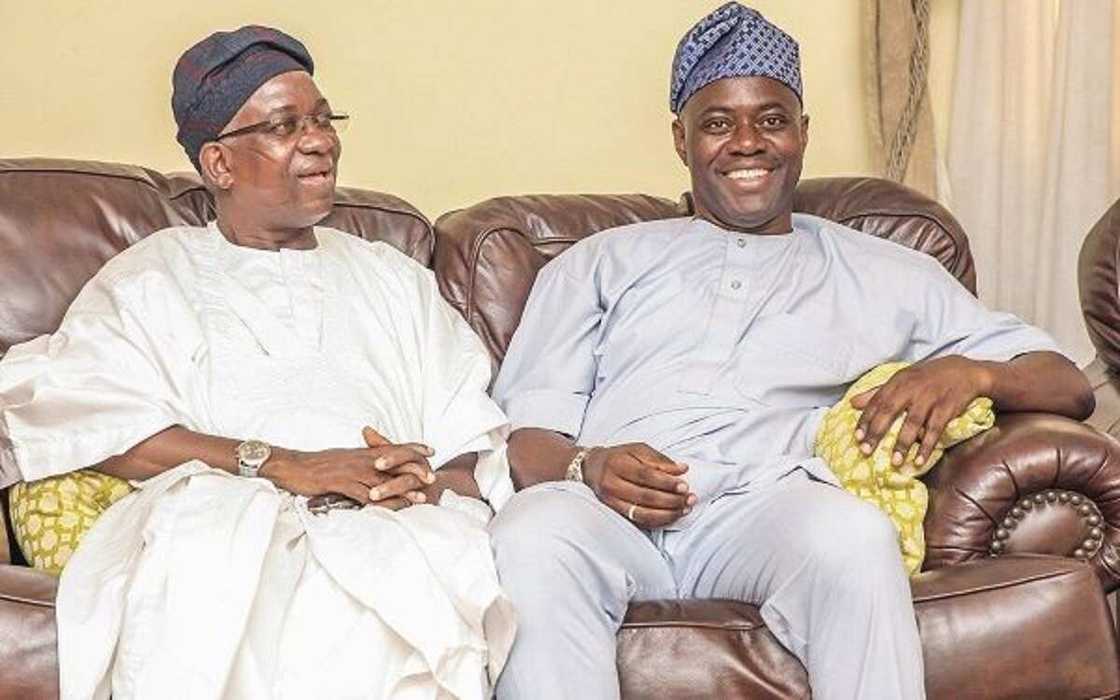 BREAKING: Bad news for Makinde as Oyo Deputy Governor Defects To APC BREAKING: Bad news for Makinde as Oyo Deputy Governor Defects To APC