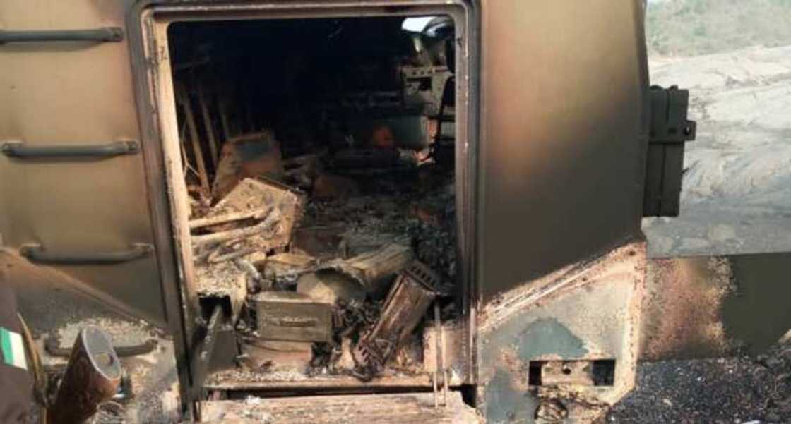 Kaduna: 'Yan bindiga sun kai mugun farmaki sansanin soji, sun sheke dakaru 30 Kaduna: 'Yan bindiga sun kai mugun farmaki sansanin soji, sun sheke dakaru 30