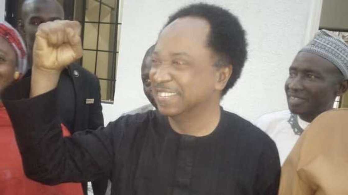 Yadda EFCC suka tsare ni a kurkukun karkashin kasa na tsawon kwanaki 30 - Shehu Sani Yadda EFCC suka tsare ni a kurkukun karkashin kasa na tsawon kwanaki 30 - Shehu Sani
