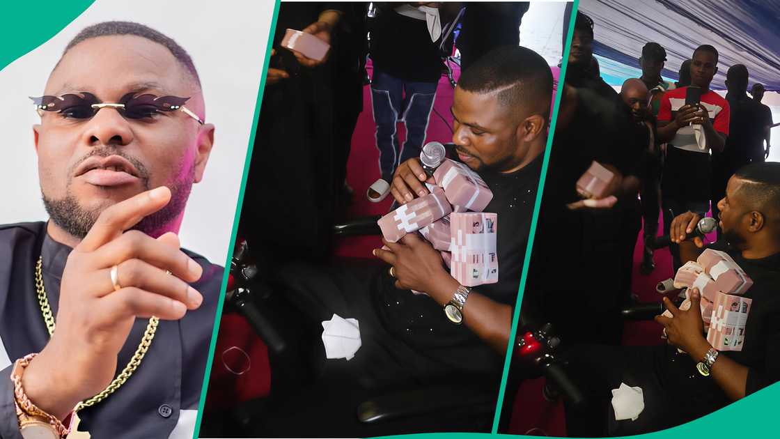 Yinka Ayefele shares video of hie performance on stage