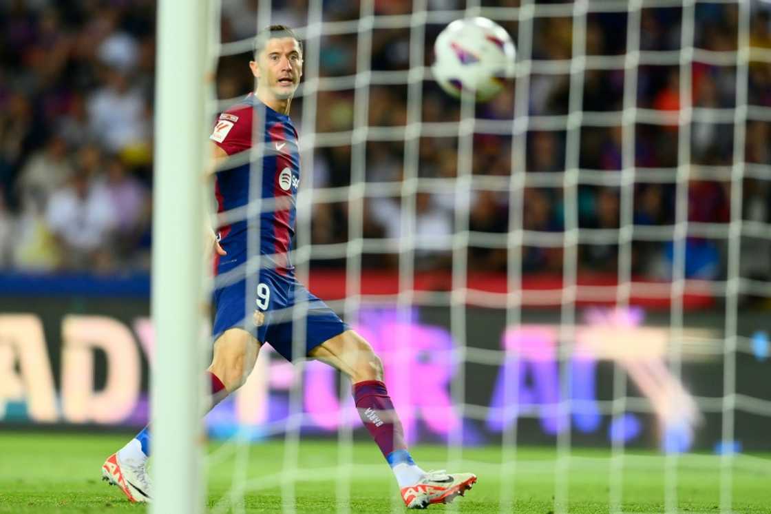 Robert Lewandowski at the double for Barcelona Robert Lewandowski at the double for Barcelona