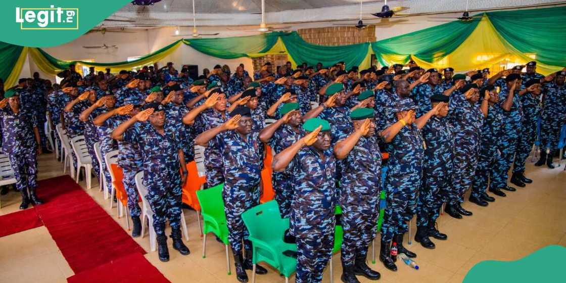 Shugabannin majalisun jihohi 36 sun gana a Abuja kan 'yan sandan jihohi Shugabannin majalisun jihohi 36 sun gana a Abuja kan 'yan sandan jihohi