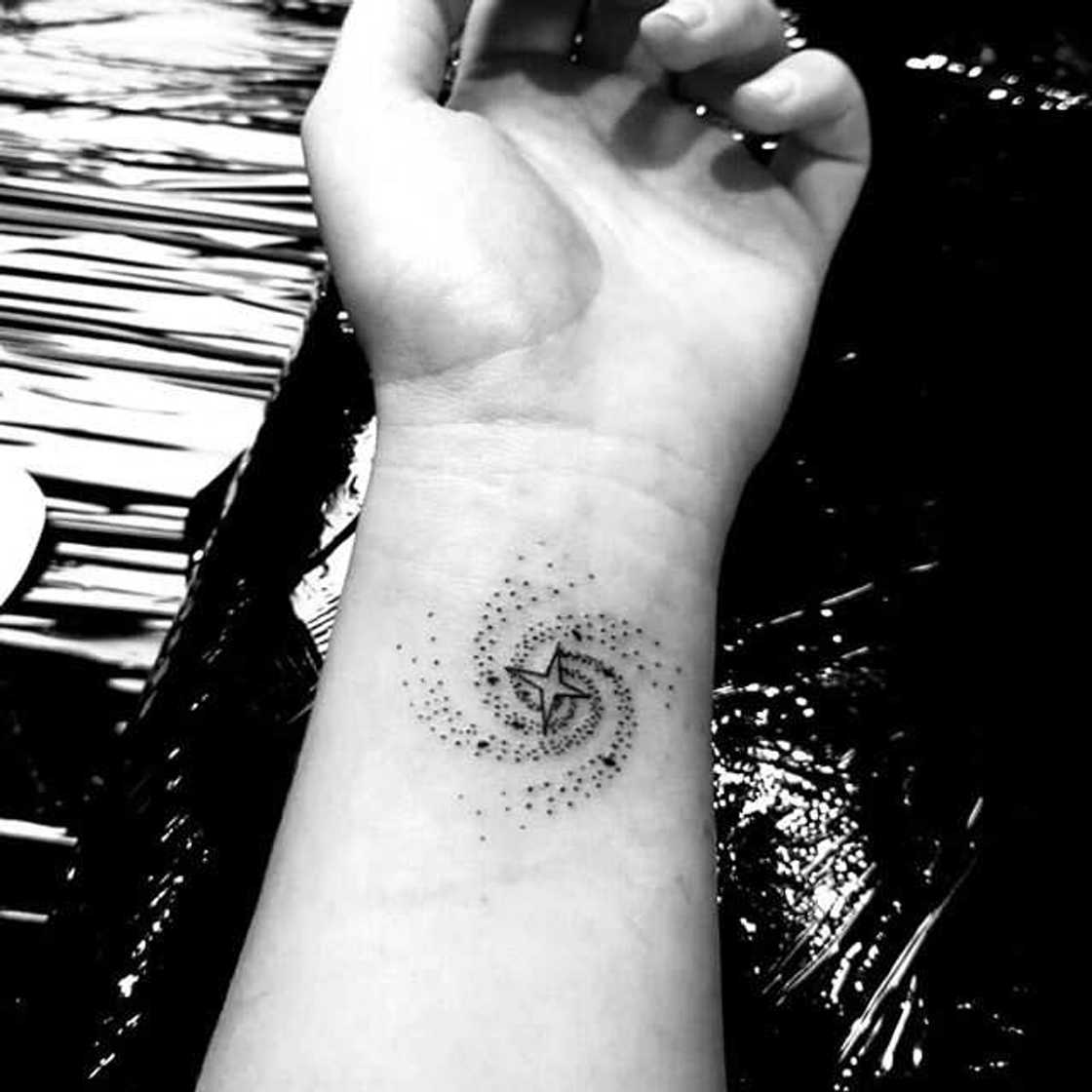 cute wrist tattoos cute wrist tattoos