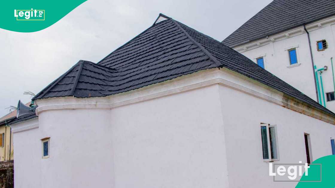 Exterior view of the mosque built and commissioned by Primate Babatunde Elijah Ayodele in Lagos.