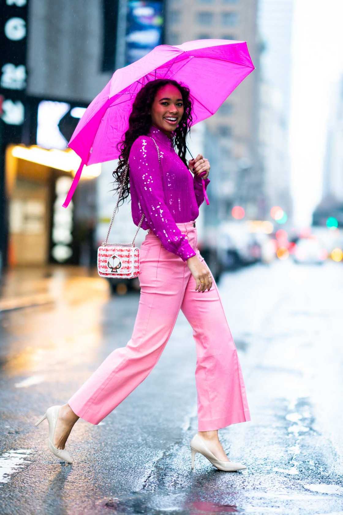 Chandler Kinney’s songs Chandler Kinney’s songs