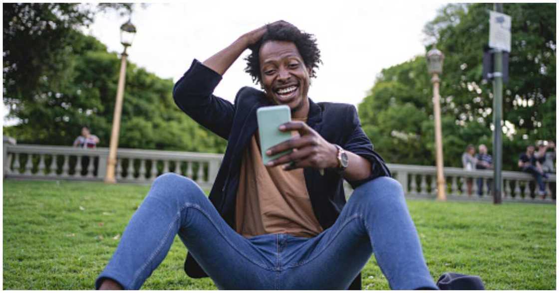 Funny flight moments, man hawks in an aeroplane, man does giveaway in an aeroplane, lady sews cloth with machine in an aeroplane Funny flight moments, man hawks in an aeroplane, man does giveaway in an aeroplane, lady sews cloth with machine in an aeroplane