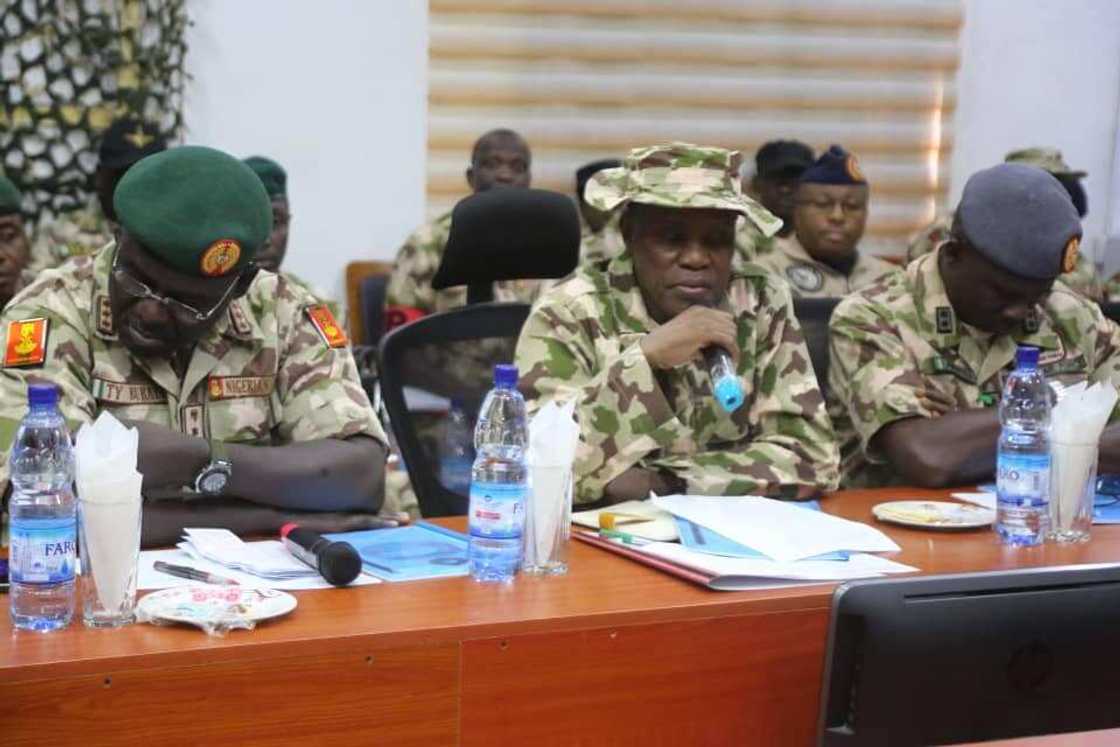 Insurgency: Don’t Fear Any Bullet, Defence Minister Tells Troops Fighting Boko Haram Insurgency: Don’t Fear Any Bullet, Defence Minister Tells Troops Fighting Boko Haram