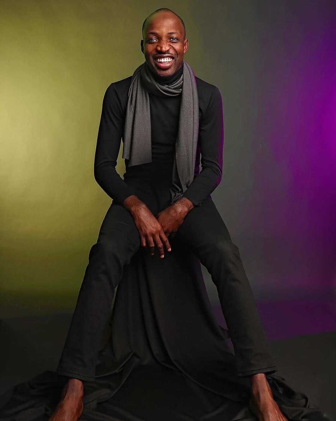 Male gospel singers Male gospel singers
