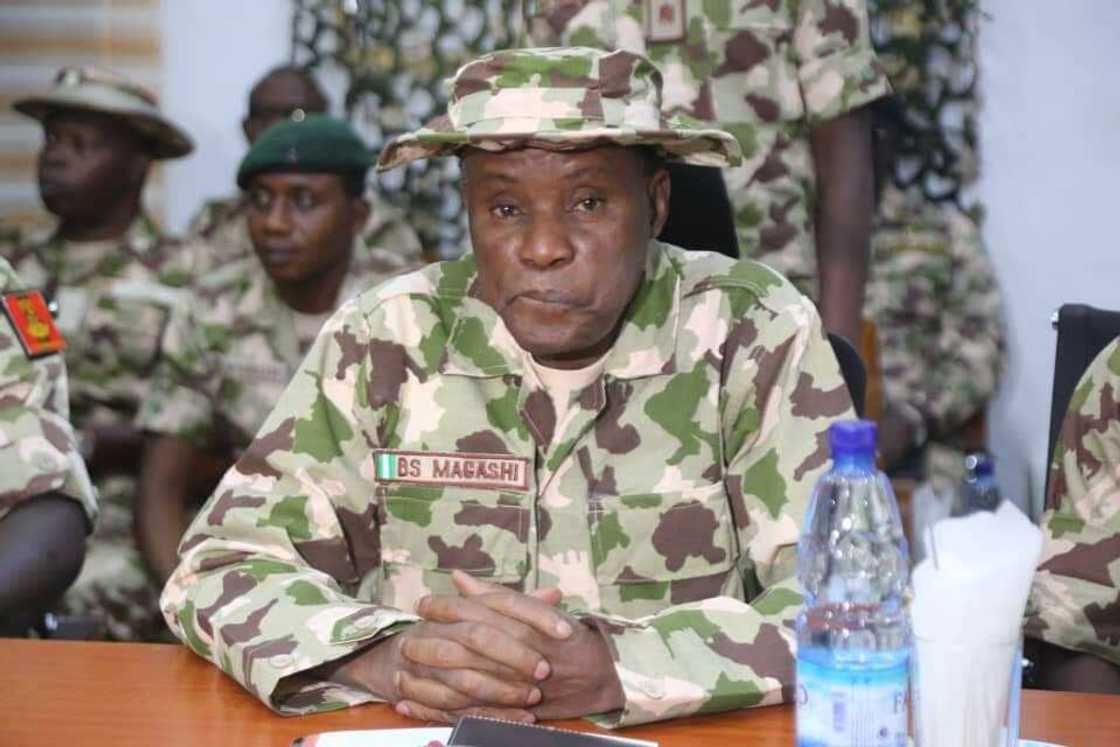 War against insurgency: FG to begin massive military recruitment War against insurgency: FG to begin massive military recruitment