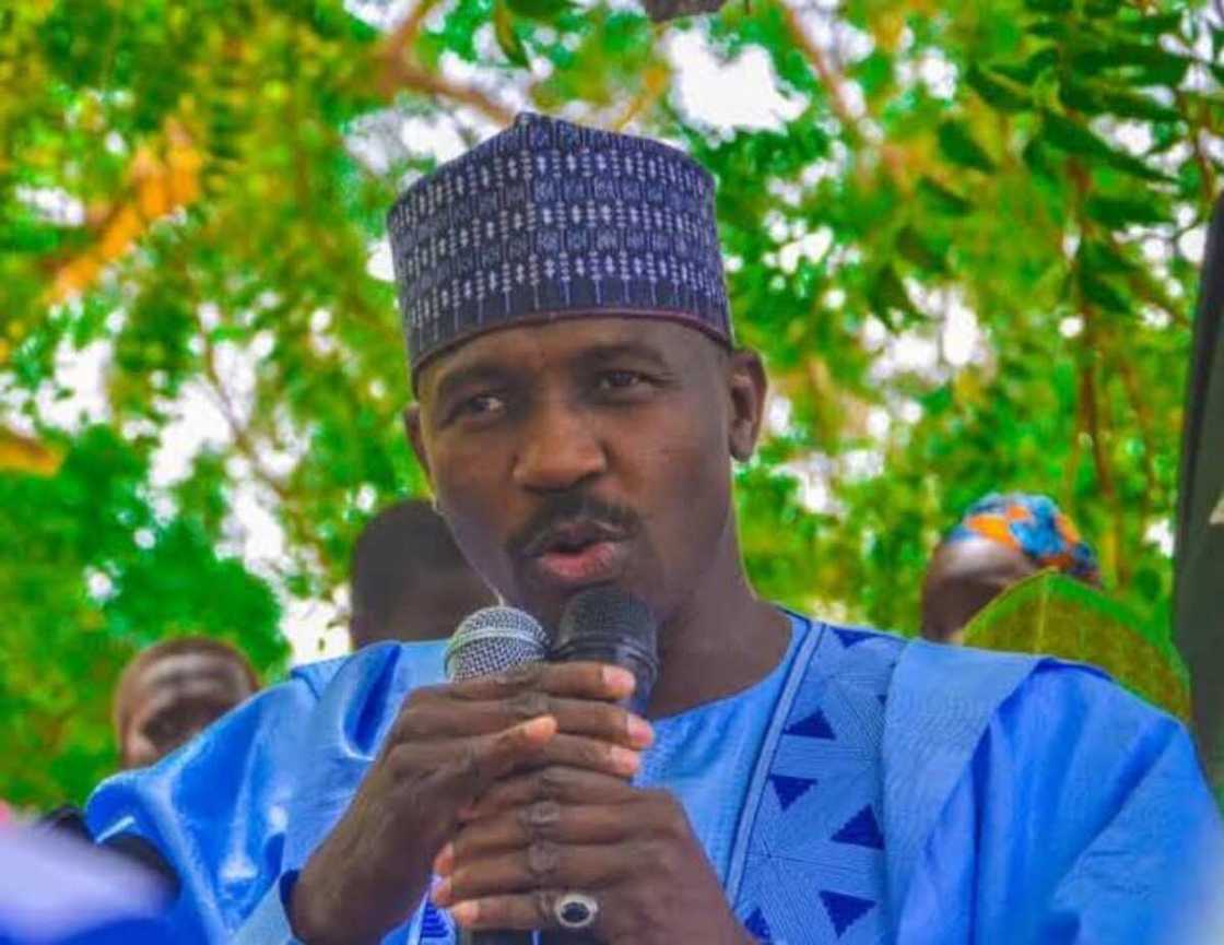 Gwamnan Sokoto ya soke nadin masu rike da sarautun gargajiya Gwamnan Sokoto ya soke nadin masu rike da sarautun gargajiya